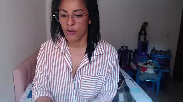 Chat XXX en directo de kateleyagrey
