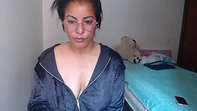 kateleyagrey 现场XXX聊天