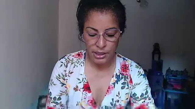kateleyagrey's Webcam Show