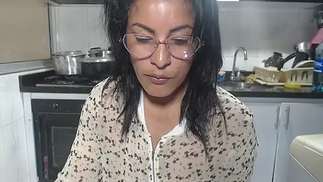 kateleyagrey Шоу с уебкамера