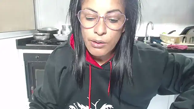kateleyagrey's Webcam Show