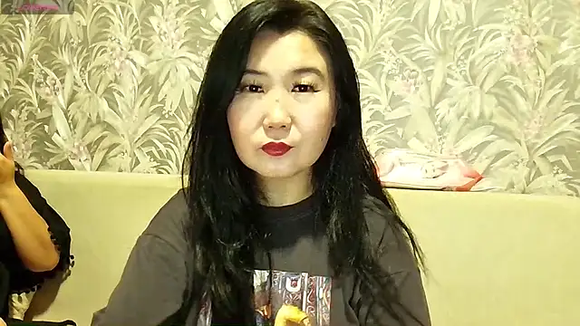 Bet_Lu Adlı Modelin Canlı XXX Sohbeti