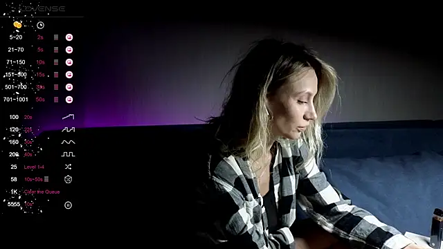 Chat XXX en directo de Alice_Wonders