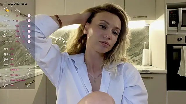 دردشة Alice_Wonders الجنسية المباشرة