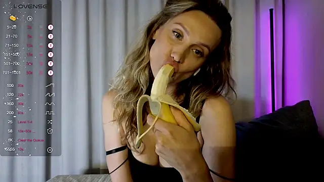 Alice_Wonders' Live XXX Chat