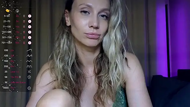 צ'אט XXX בשידור חי של Alice_Wonders
