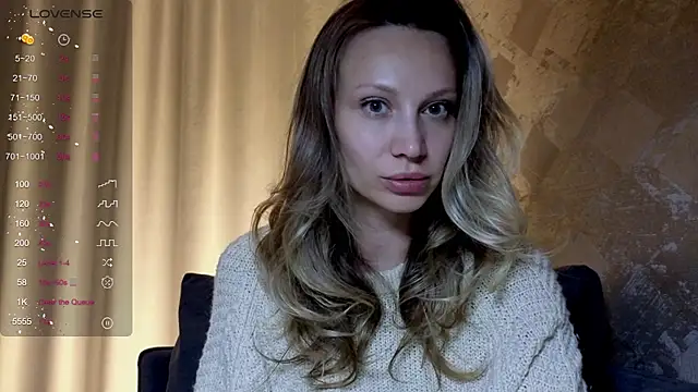 Alice_Wonders Live XXX-Chat