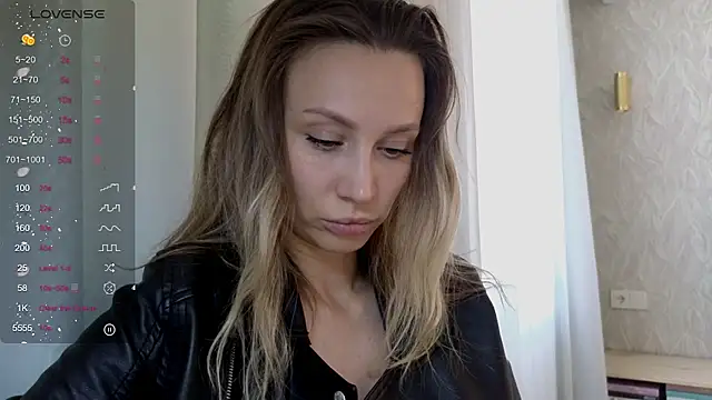Chat XXX en directo de Alice_Wonders