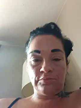 baddalexis' Webcam Show