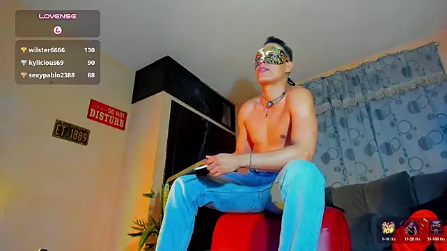 DavidNeill webkamerás műsora