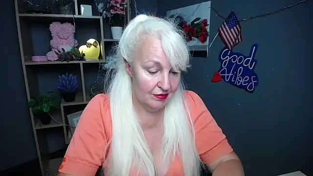Chat XXX en directo de BlondyLeeBest