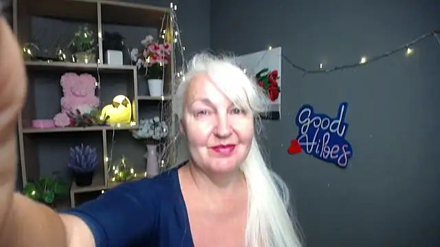 Chat XXX en directo de BlondyLeeBest