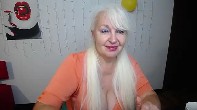 BlondyLeeBest: απευθείας συνομιλία ΧΧΧ