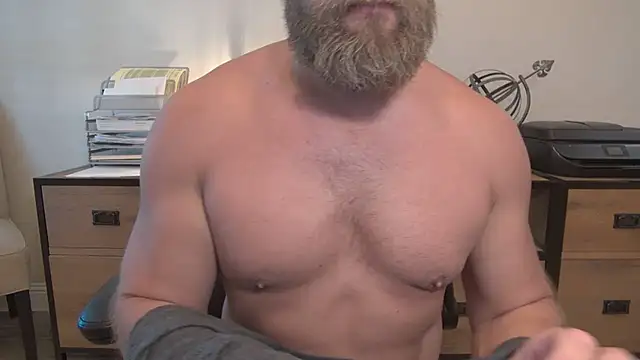 Mister_Dilf: διαδικτυακό σόου στην κάμερα