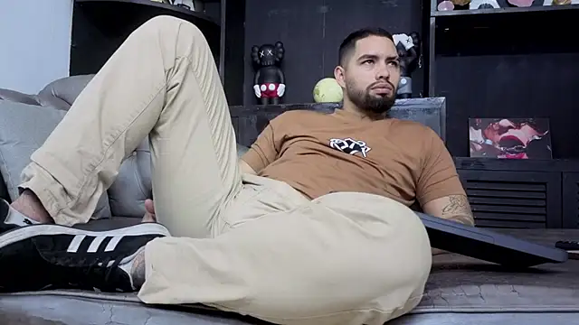 matteosantos Show in webcam