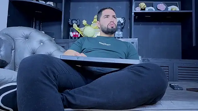 matteosantos Adlı Modelin Web Kamerası Şovu