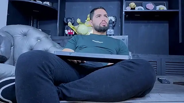 matteosantos – webcam-show