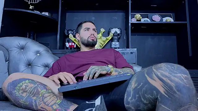Webkamerová show matteosantos
