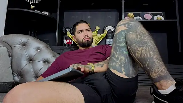 matteosantos – webcam-show