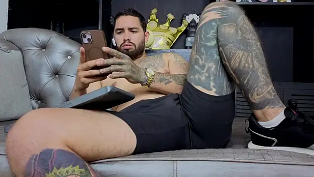 matteosantos Show in webcam