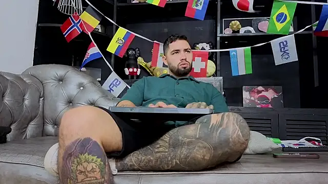 Webkamerová show matteosantos