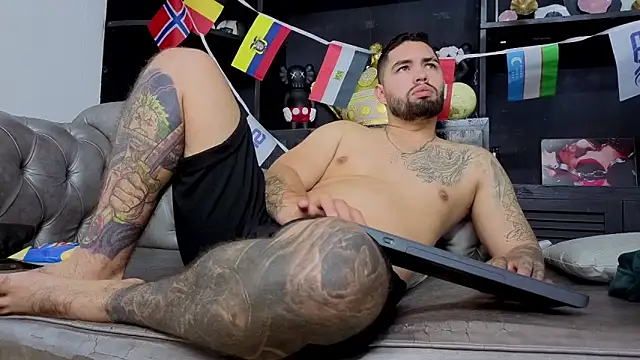 Webkamerová show matteosantos