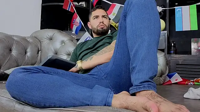 matteosantos' Webcam Show