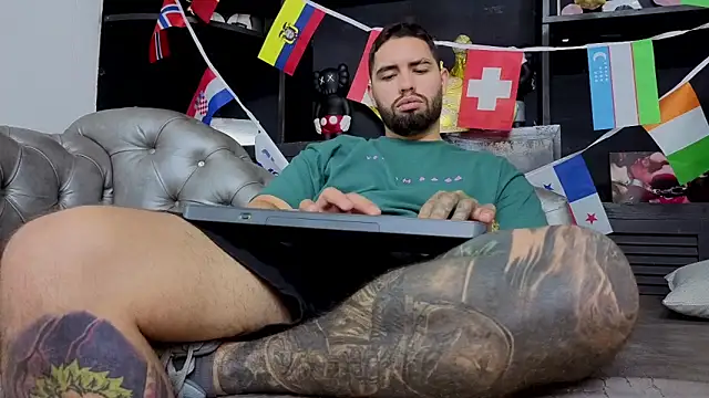 matteosantos Webcam Show