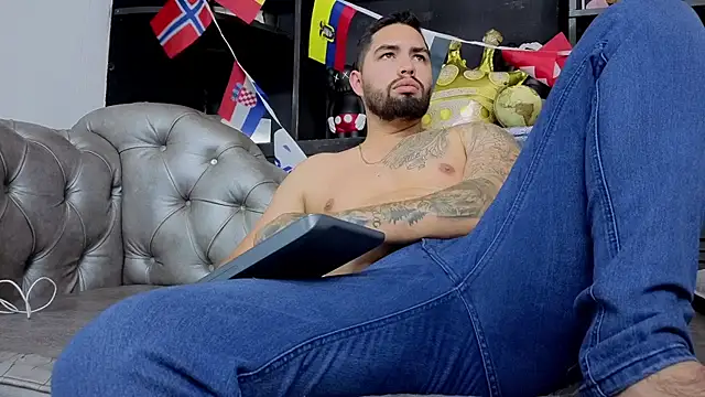 matteosantos' Webcam Show