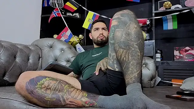 matteosantos webcam show