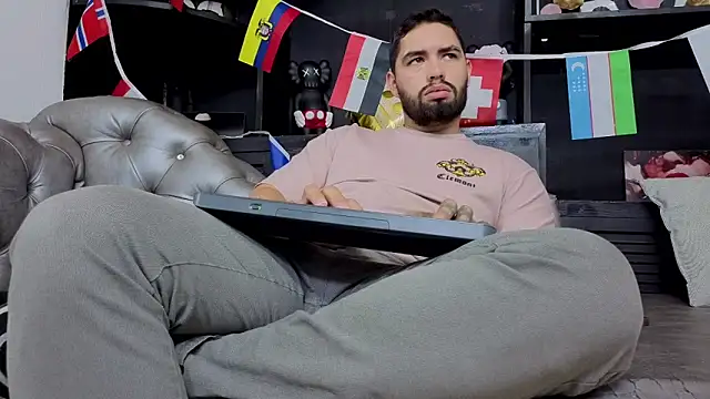 matteosantos webcam show