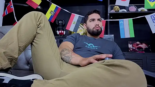 matteosantos' Webcam Show