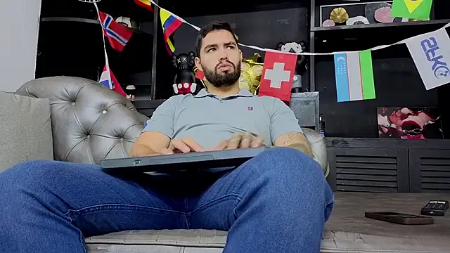 matteosantos webkamerás műsora