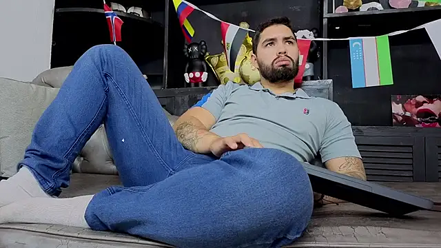 matteosantos Adlı Modelin Web Kamerası Şovu