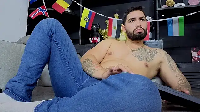 Webkamerová show matteosantos