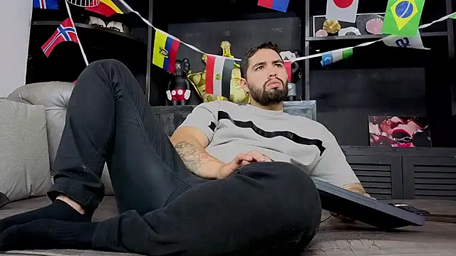 matteosantos' Webcam Show