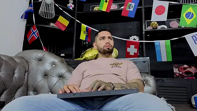 matteosantos Webcam Show