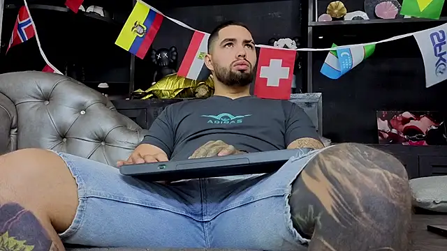 matteosantos' Webcam Show