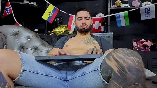matteosantos webkamerás műsora