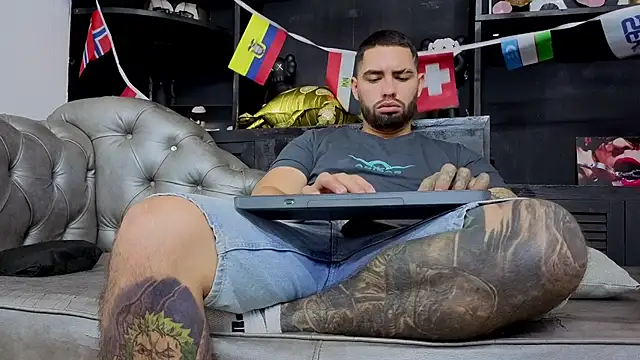matteosantos Pertunjukan Webcam
