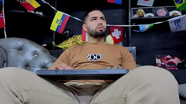 matteosantos webkamerás műsora