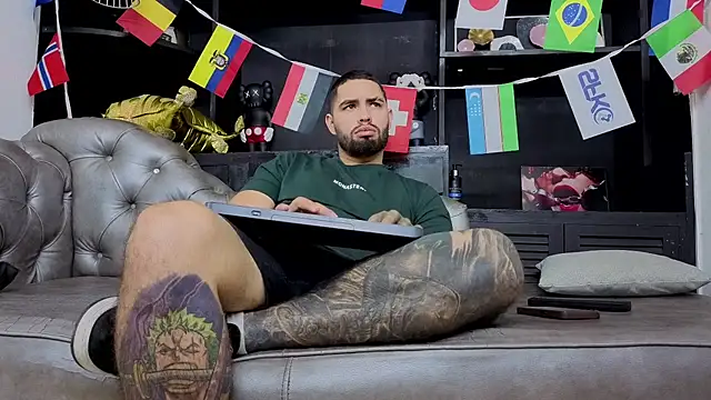 matteosantos webkamerás műsora