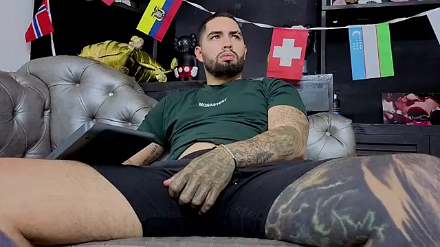 matteosantos' Webcam Show