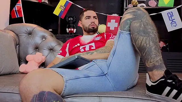 matteosantos webcam show
