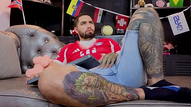 matteosantos Show in webcam