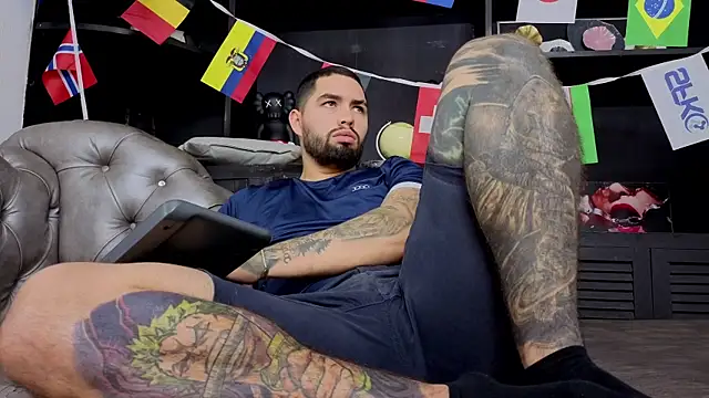matteosantos' Webcam Show