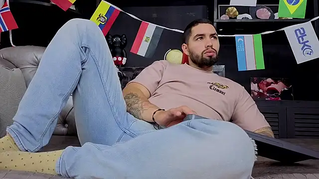 matteosantos' Webcam Show