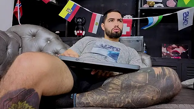 matteosantos Show Webcam