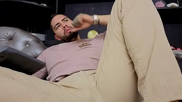 matteosantos Adlı Modelin Web Kamerası Şovu