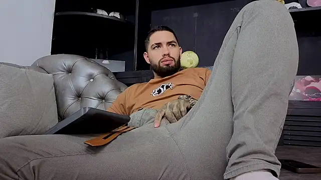 matteosantos' Live XXX Chat